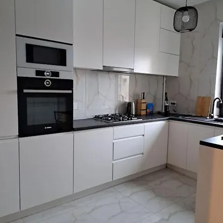 Classy With Parking In The Center Apartament Bucureşti
