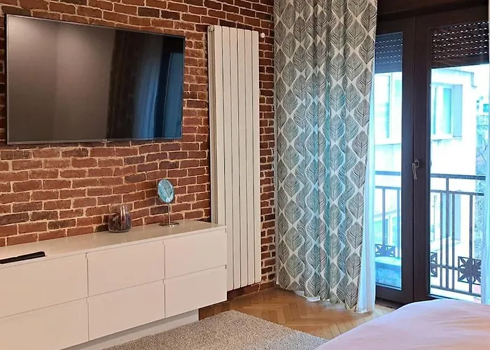 Classy With Parking In The Center * Бухарест