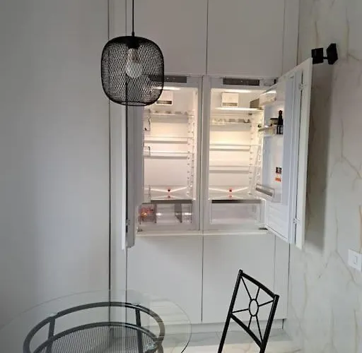 Classy With Parking In The Center